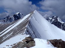 Gipfelsicht vom Dzo Jongo (6.040 m)