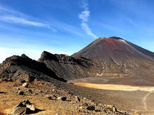 Tongariro-Crossing im ältesten Nationalpark Neuseelands (Unesco Natur-und Kulturerbe)