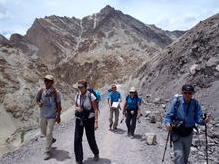 Erste Trekkingetappe nach Skyu (3.350 m) im Markha Valley 